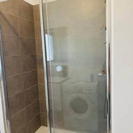 Seine-side Haven Apartment Neuilly-sur-Seine